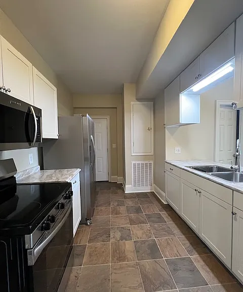 748 Humphries Cove Rd #B — Photo 30