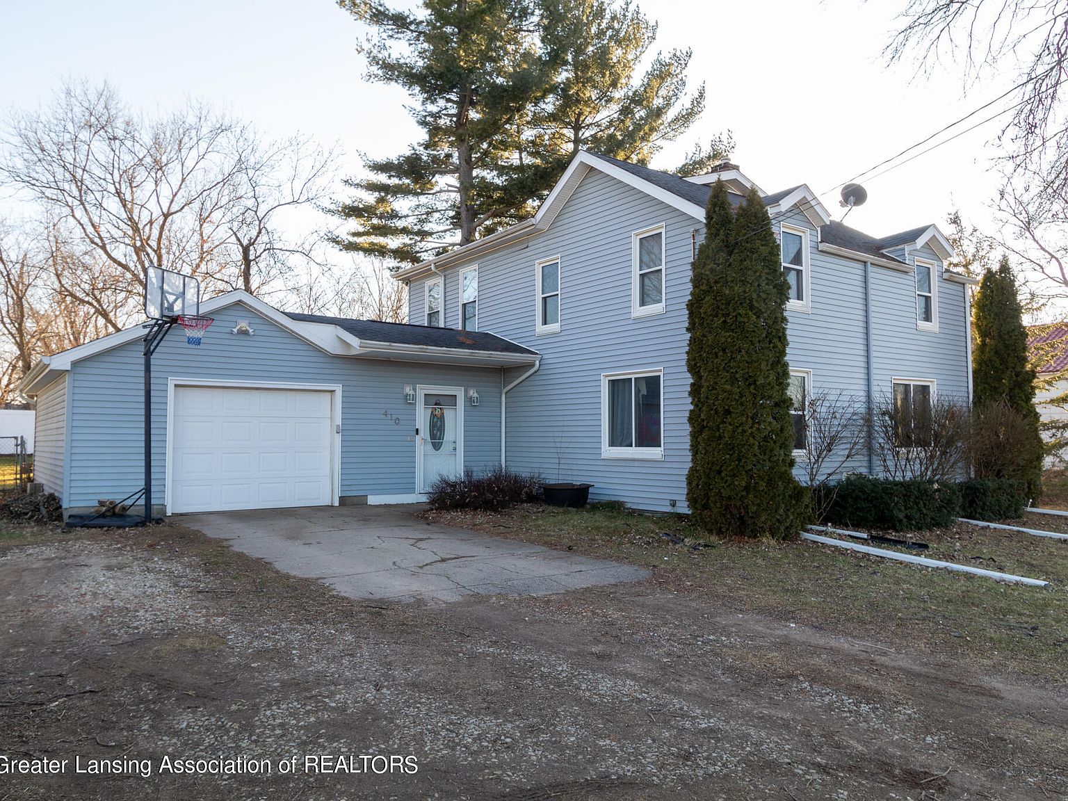 410 E Main St, Potterville, MI 48876 Zillow