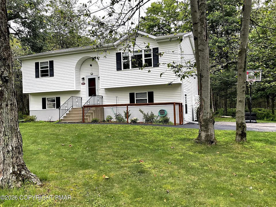 1st image of 2667 Highview Dr
