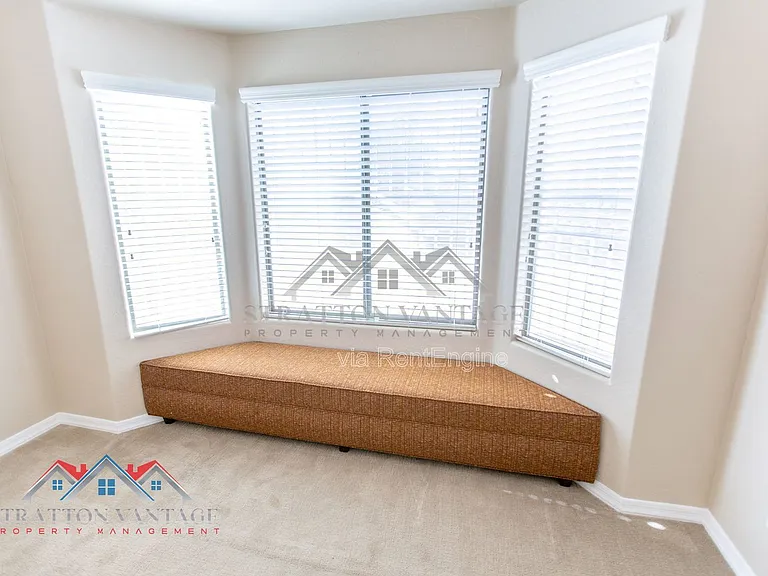 1532 E Apollo Rd — Photo 29