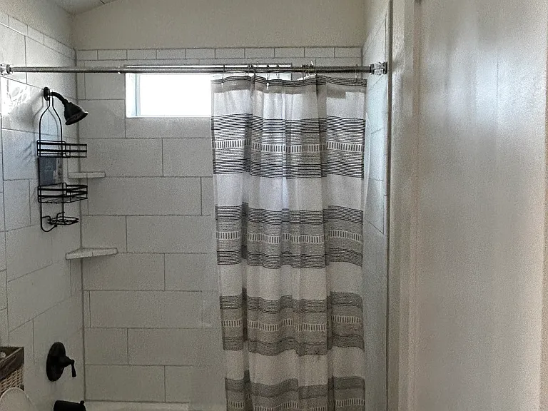 1104 Riverview Dr #3 — Photo 7