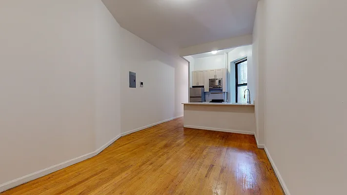 Rented by Bond New York | media 18