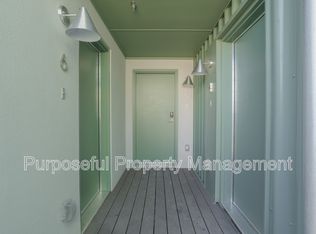 934 Hangar Dr #6, Oklahoma City, OK 73108
