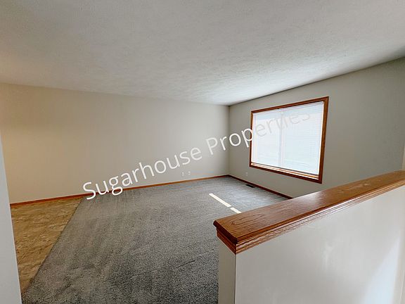 2nd image of 1721 SW 27th St