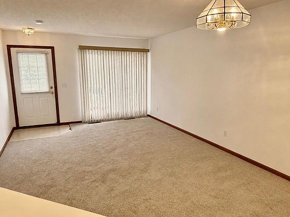 3rd image of 1729 Riverwood Dr #64