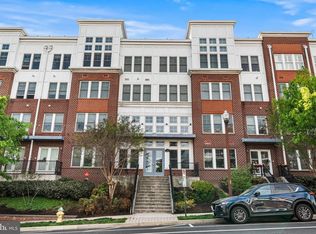 Rhodes Hill Square, Arlington, VA 22209