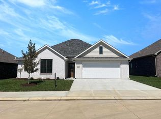 1817 Wes Milligan Ln, Columbia, MO 65201