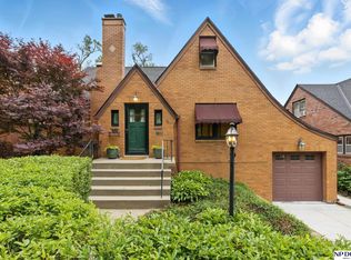 1705 N 50th St, Omaha, NE 68104