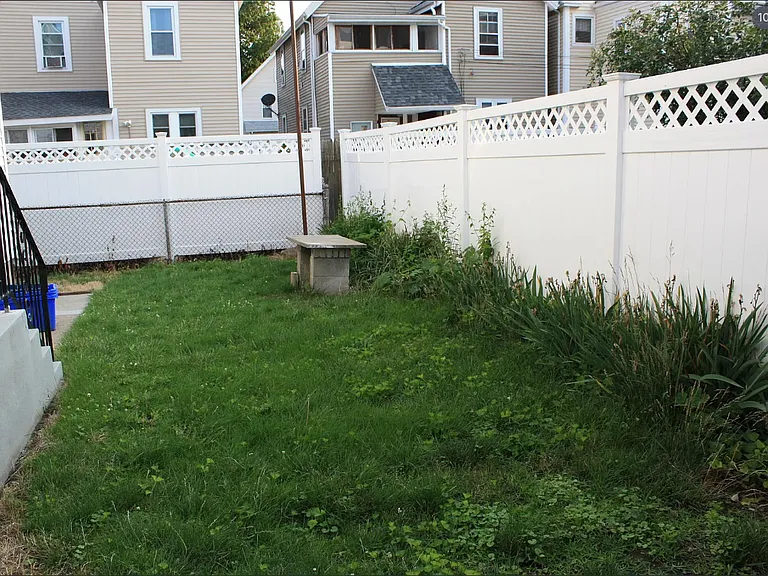 8 Wesley St #2 — Photo 10
