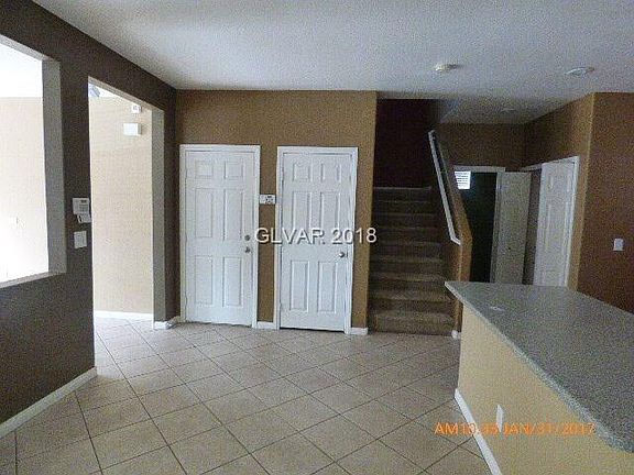 4th image of 9528 Wooded Hills Dr