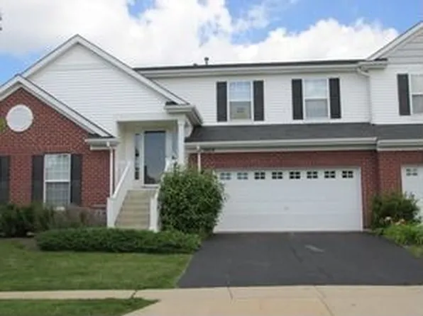 2604 Loren Ln, Algonquin, IL 60102