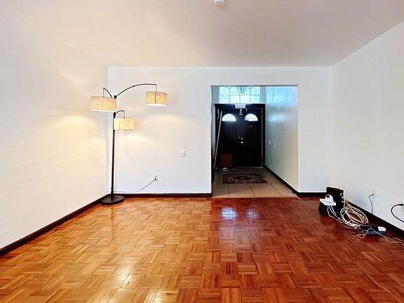 4th image of 1362 William McGrath St