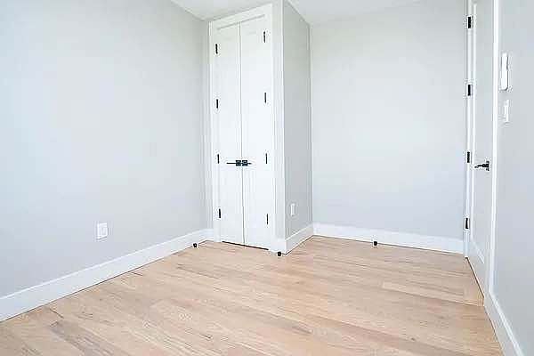 1st image of 16 Jefferson St #4