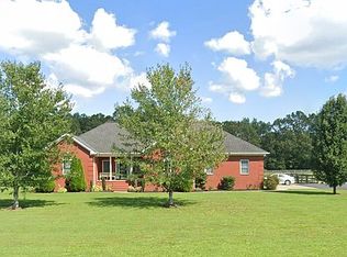 1523 Slickback Rd, Benton, KY 42025