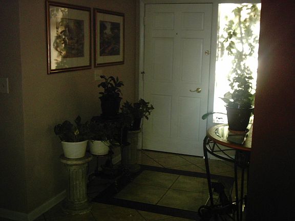 5th image of 1107 NE Pine Island Ln