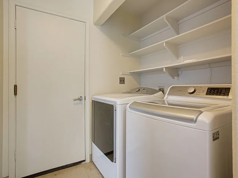 4377 Yosemite St — Photo 26