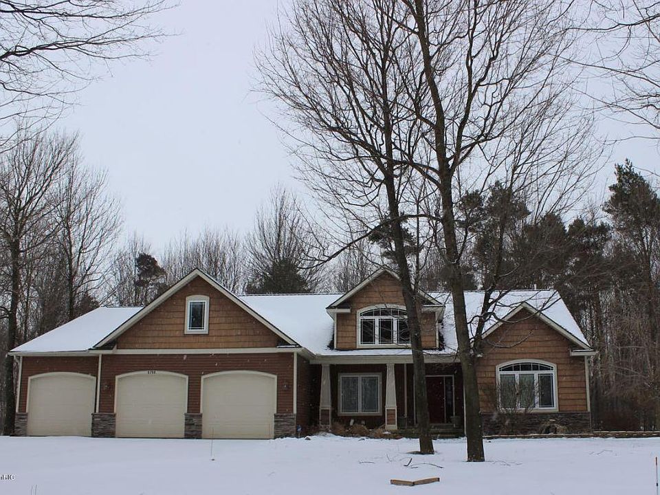 1st image of 6708 Wood Ln