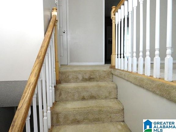 2nd image of 624 Basswood Dr