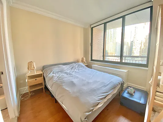 Rented by NY Living Solutions | media 20