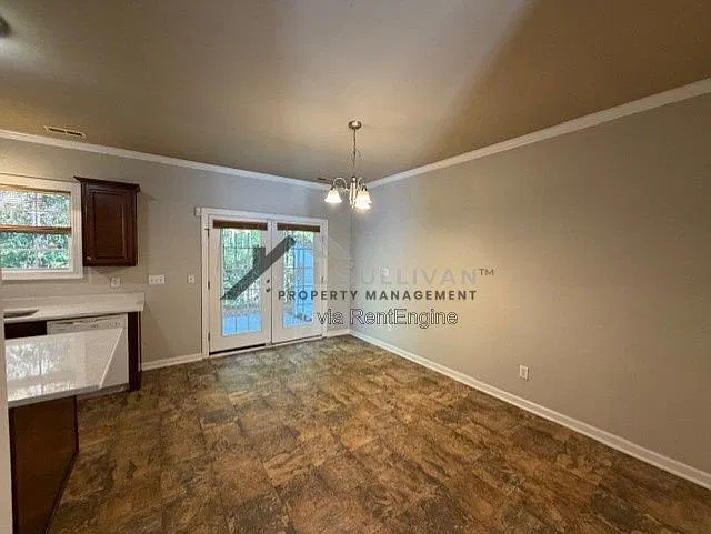 3 bed, 2.5 bath, 1357 sqft, $1,850 — Photo 3