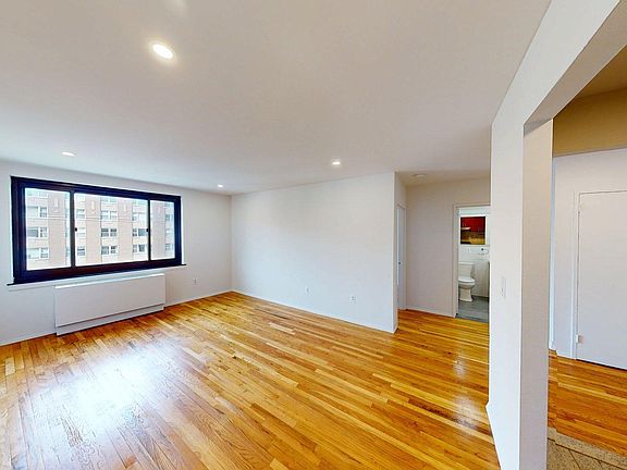 3rd image of 284 Mott St APT 4J