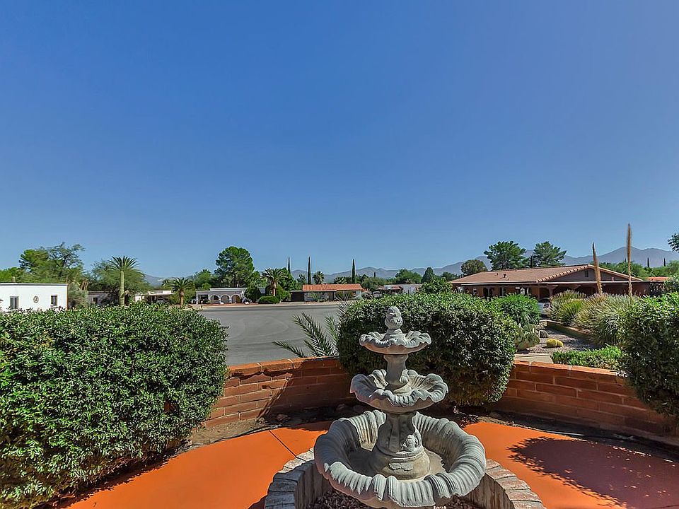 1st image of 214 S Abrego Dr
