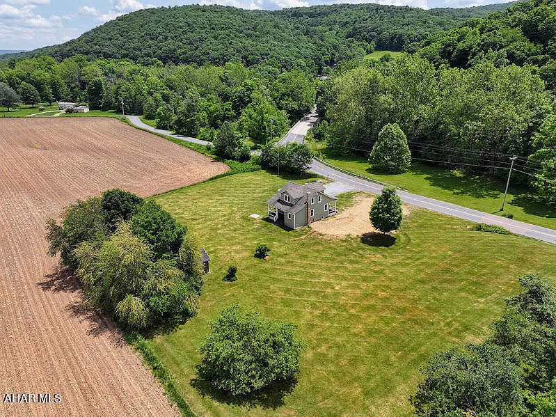 557 New Baltimore Rd, Manns Choice, PA 15550 Zillow
