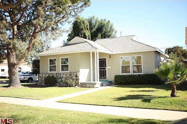 1st image of 15202 Flallon Ave