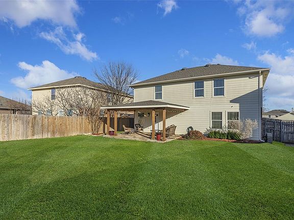 5th image of 6921 Meadow Way Ln