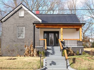 305 Willow St, Springfield, TN 37172