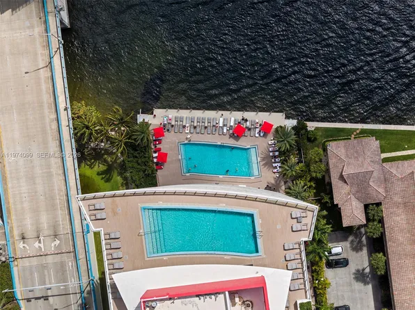 2602 E Hallandale Beach Blvd #R2806, Hallandale, FL 33009