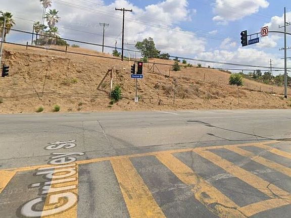 2nd image of 13419 Foothill Blvd