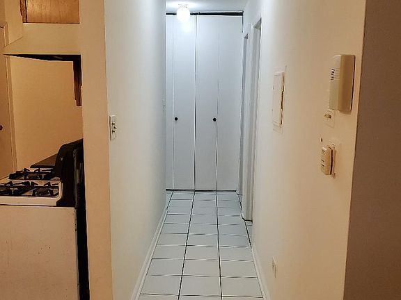 2nd image of 675 Heritage Dr Unit 7-306