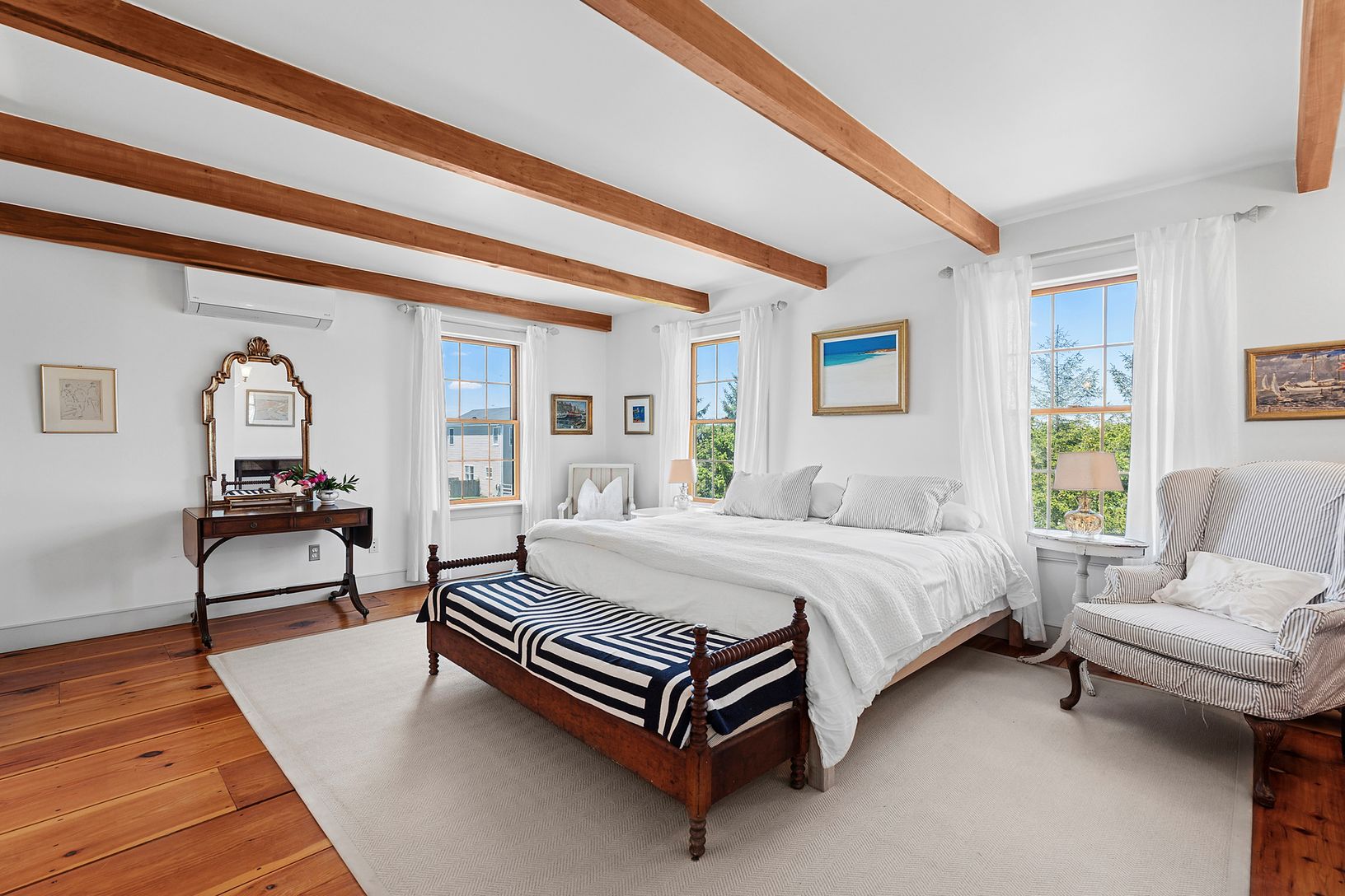  bedroom with farm views and private bath