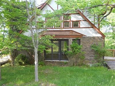 2nd image of 1270 Deerwood Dr