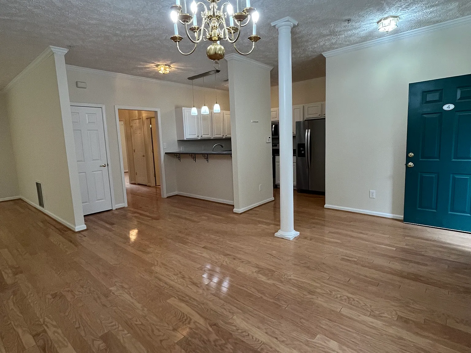 3 bed, 1671 sqft, $1,750 — Photo 4