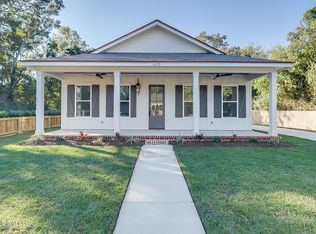 615 Commerce St, Gulfport, MS --
