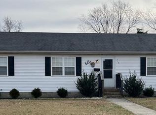 710 E Chestnut St, Delmar, MD 21875