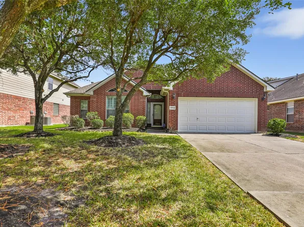 26924 Manor Falls Dr, Kingwood, TX 77339