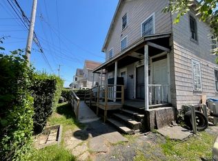 284 Jefferson St, Bridgeport, CT 06607