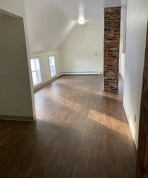 806 Middle St #2 — Photo 2