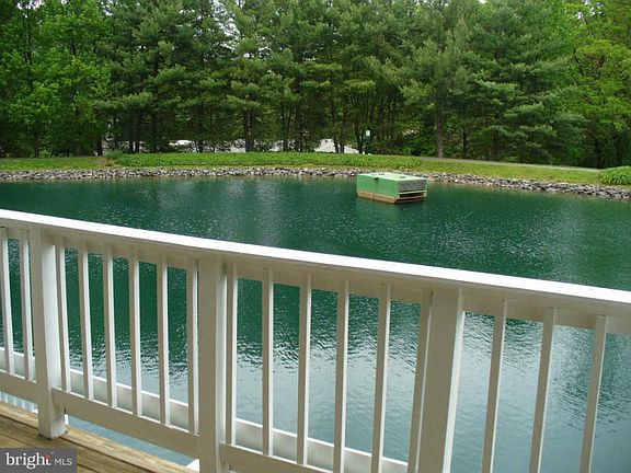 4th image of 3352 Lakeside View Dr #5-6