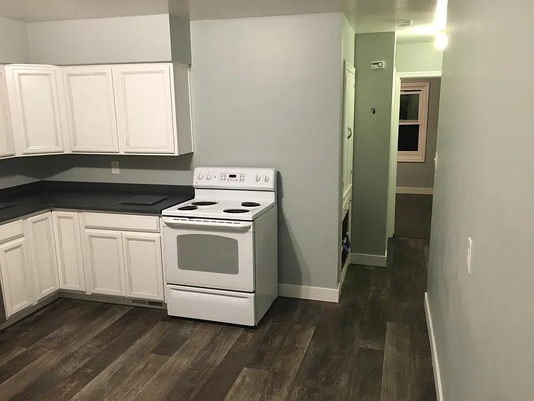 3751 Eccles Ave — Photo 13