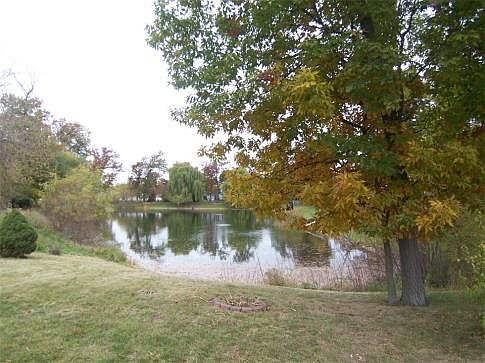 5th image of 4210 Hale Ln