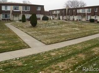 30201 Utica Rd #204A, Roseville, MI 48066