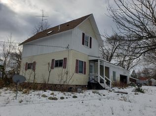 315 N Bridge St, Belding, MI 48809