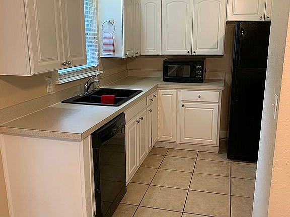 5th image of 7850 Delaroche Dr