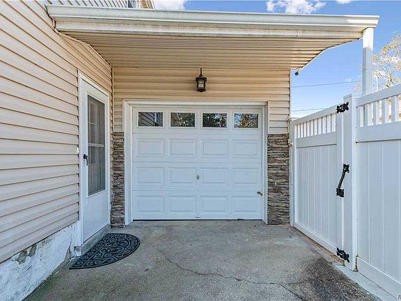 3rd image of 68 Greenlawn Blvd