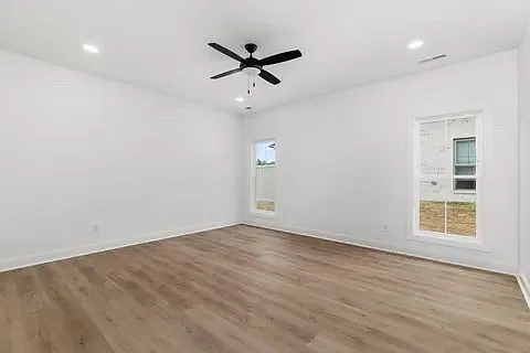 21239 Scuttle St — Photo 9