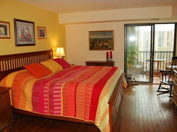 master bd w/ balcony too